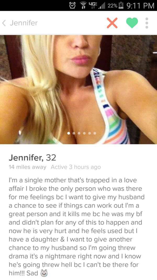 These Girls Are Definitely Not Messing Around With Their Tinder Profiles (28 pics)