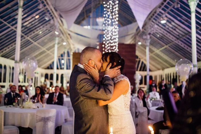 Bride Supports Her Terminally Ill Groom By Shaving Her Head At Their Wedding (11 pics)