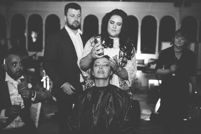 Bride Supports Her Terminally Ill Groom By Shaving Her Head At Their Wedding (11 pics)