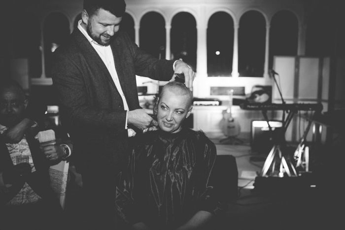 Bride Supports Her Terminally Ill Groom By Shaving Her Head At Their Wedding (11 pics)