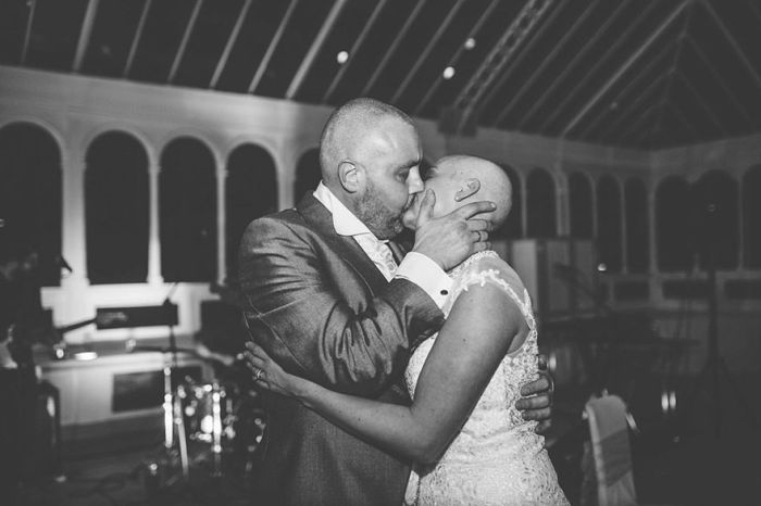 Bride Supports Her Terminally Ill Groom By Shaving Her Head At Their Wedding (11 pics)