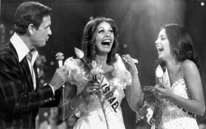 A Look Back At How The Miss Universe Competition Has Evolved Over The Years (30 pics)