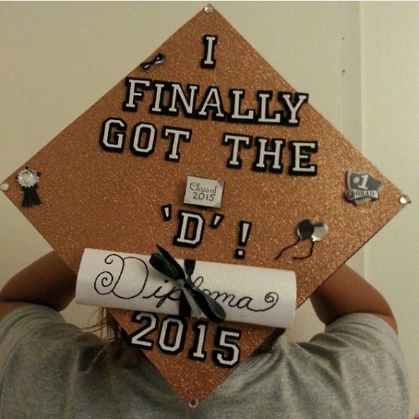 Awesome Students Who Totally Nailed It With Their Funny Graduation Caps (29 pics)