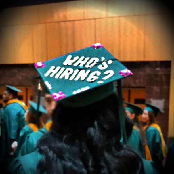 Awesome Students Who Totally Nailed It With Their Funny Graduation Caps