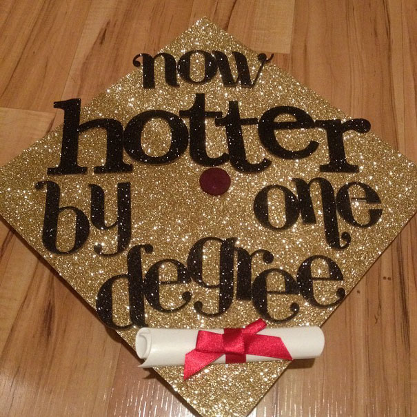 Awesome Students Who Totally Nailed It With Their Funny Graduation Caps (29 pics)