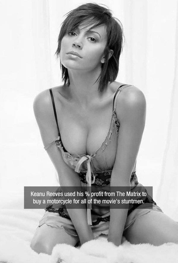 Hot Babes And Helpful Facts To Satisfy Your Eyes And Your Brain (31 pics)