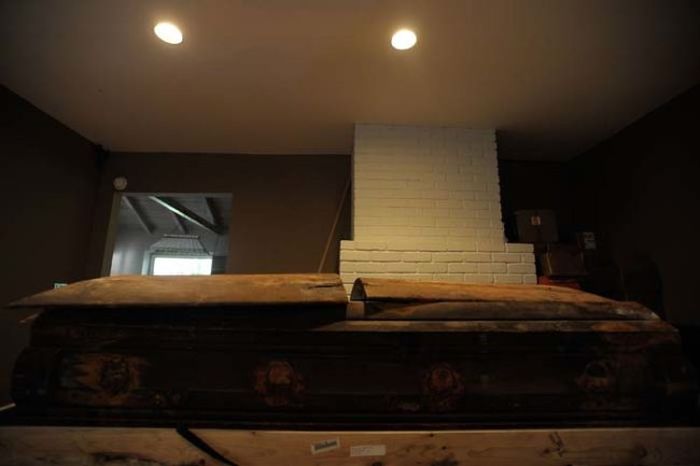 Lee Harvey Oswald's Coffin Got Caught Up In A Heated Legal Battle (6 pics)