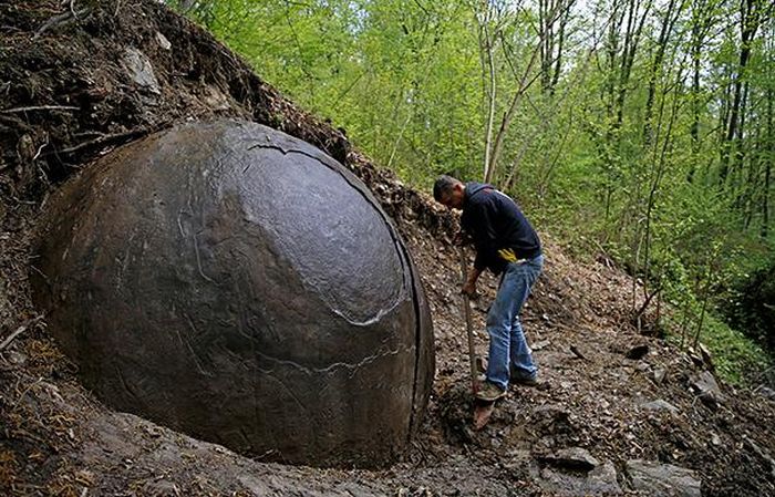 Scientists Are Still Confused By This Massive Stone Ball In Bosnia (6 pics)