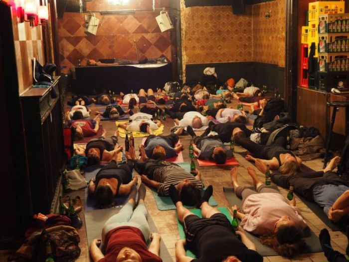 A Yoga Studio In Berlin Is Allowing Students To Bring Beer To Class (13 pics)