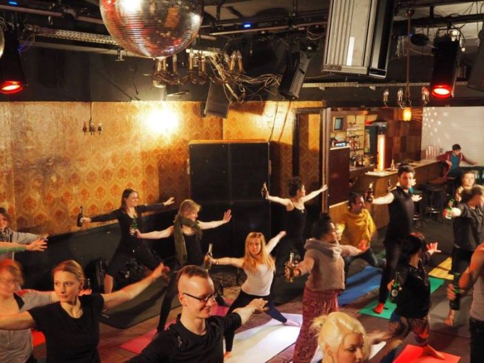 A Yoga Studio In Berlin Is Allowing Students To Bring Beer To Class (13 pics)