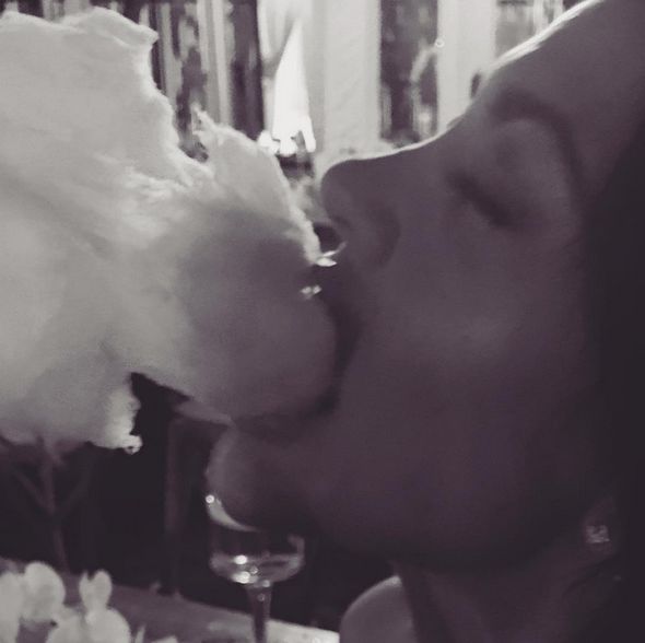 Kim Kardashian Shares Sexy Pictures From Her Friend's Wedding (14 pics)