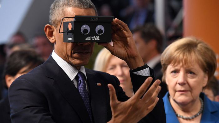 President Obama And Angela Merkel Test Virtual Reality Technology (5 pics)