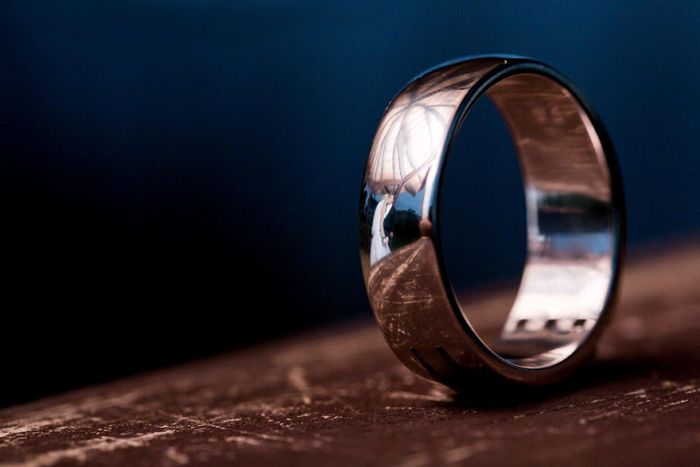 Self-Taught Photographer Uses Wedding Rings To Take Unique Photos (12 pics)