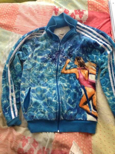 Strange And Awesome Discoveries That Could Only Be Uncovered At Thrift Shops (61 pics)