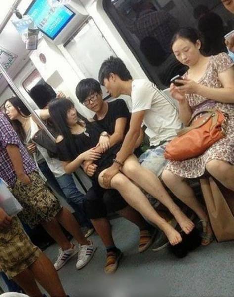 Strange Sights That Your Eyes Can Only See In Asia (40 pics)