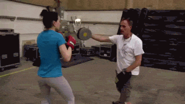 Daisy Ridley Is Stepping Up Her Training Game For Star Wars: Episode VIII (6 gifs)