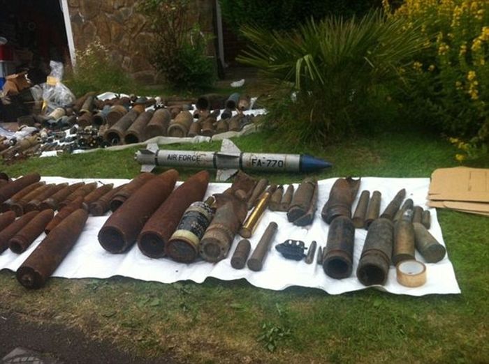 War Veteran Gets Locked Up For Two Years After Police Find His Weapons Stash (8 pics)