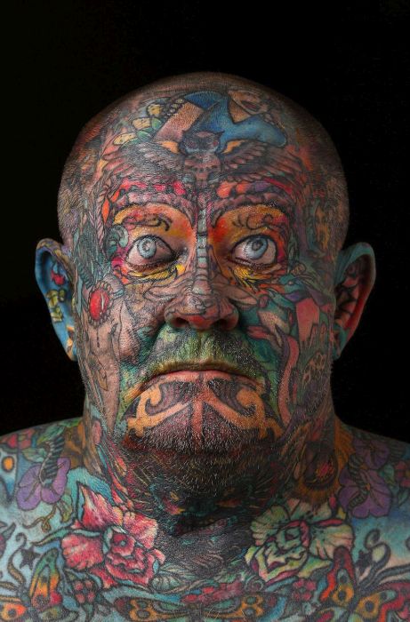 Gangster Covers Every Single Inch Of His Body In Tattoos (16 pics)