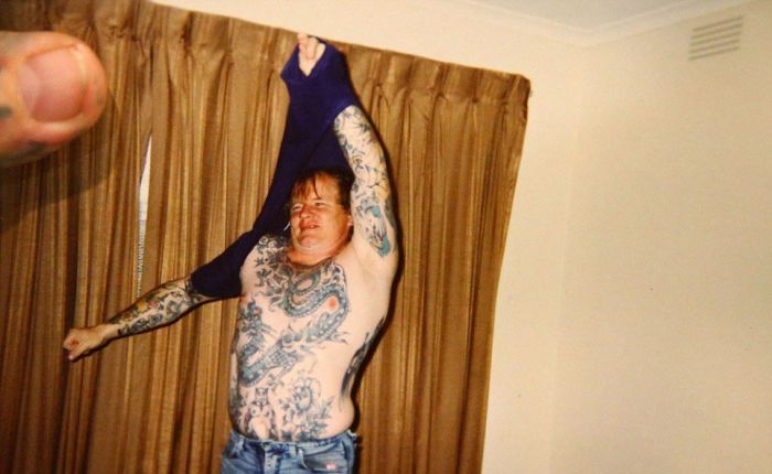 Gangster Covers Every Single Inch Of His Body In Tattoos (16 pics)