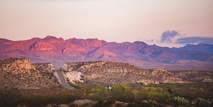 This Family Sold Their House So They Could Chase Their Dreams And Travel America (15 pics)
