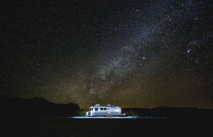 This Family Sold Their House So They Could Chase Their Dreams And Travel America (15 pics)