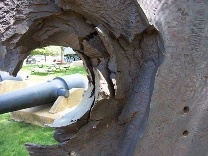 Armor Plate From Yamato Ship Shows The True Power Of Armor Piercing Shells (4 pics)