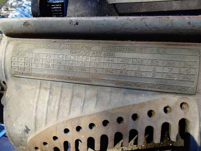 Old Hendey Lathe Discovered At A Junkyard (14 pics)