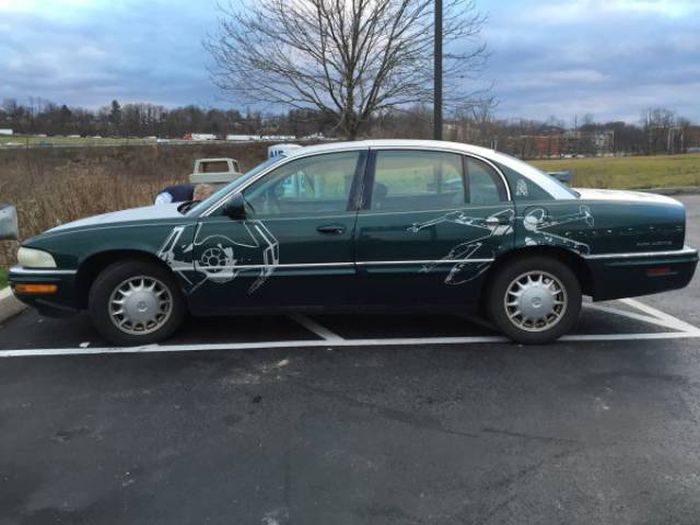 Hilarious Car Humor For The Commuter In All Of Us (54 pics)