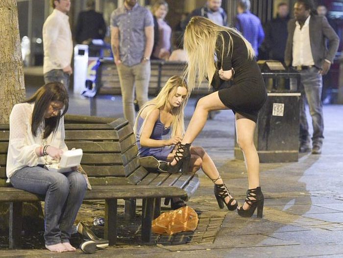England Didn't Mess Around On May Day Weekend (25 pics)