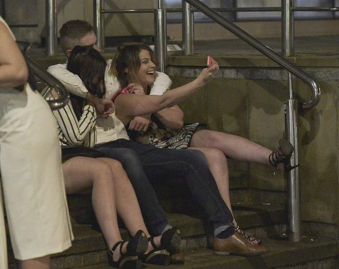 England Didn't Mess Around On May Day Weekend (25 pics)