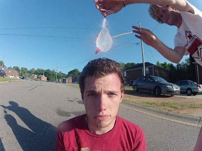 Fun Photos That Happened To Be Taken At Exactly The Right Moment (50 pics)