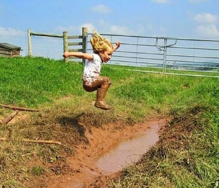 Fun Photos That Happened To Be Taken At Exactly The Right Moment (50 pics)