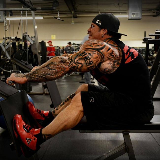 After 20 Years Of Using Steroids This Bodybuilder Has No Regrets (22 pics)
