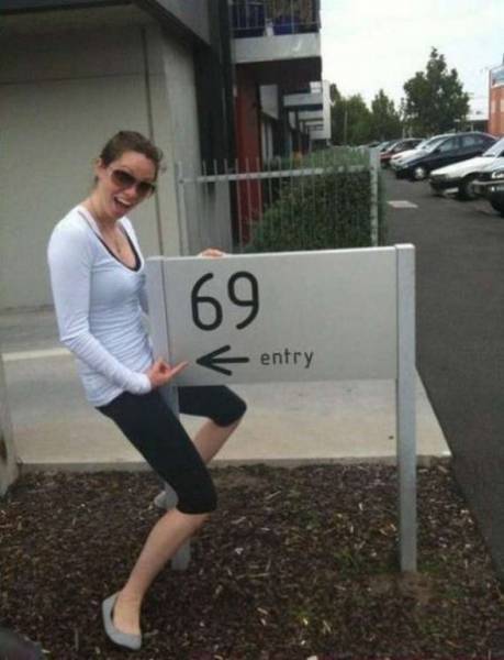 A Fun Collection Of Awesome Girl Wins And Awkward Girl Fails (40 pics)