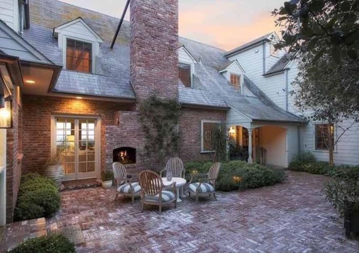 Miranda Kerr And Evan Spiegel Buy Huge Mansion In Brentwood, CA (14 pics)