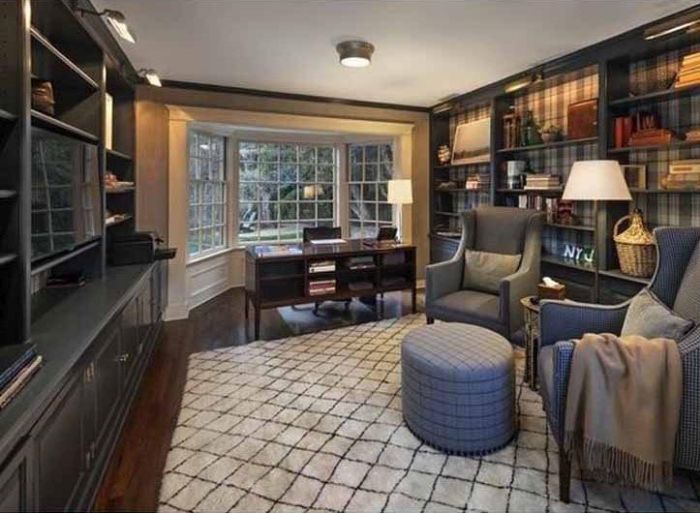 Miranda Kerr And Evan Spiegel Buy Huge Mansion In Brentwood, CA (14 pics)