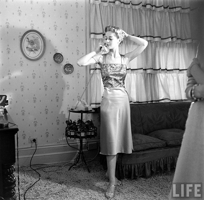 Black And White Photos By Nina Leen Show What Women Were