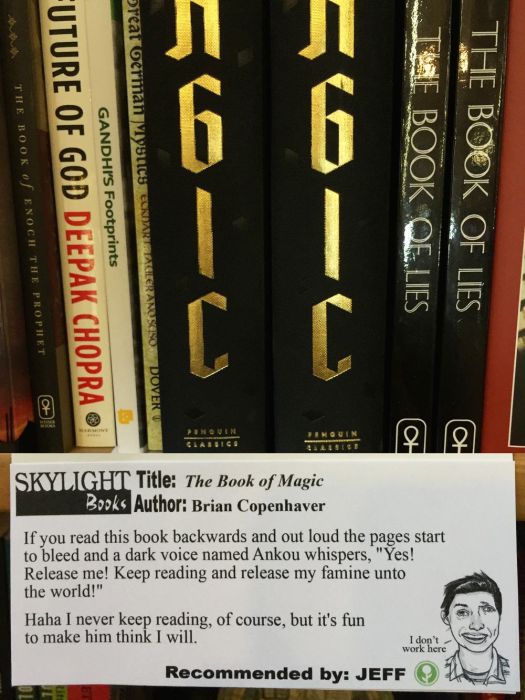 A Guy Named Jeff Is Recommending Books At His Local Bookstore (11 pics)