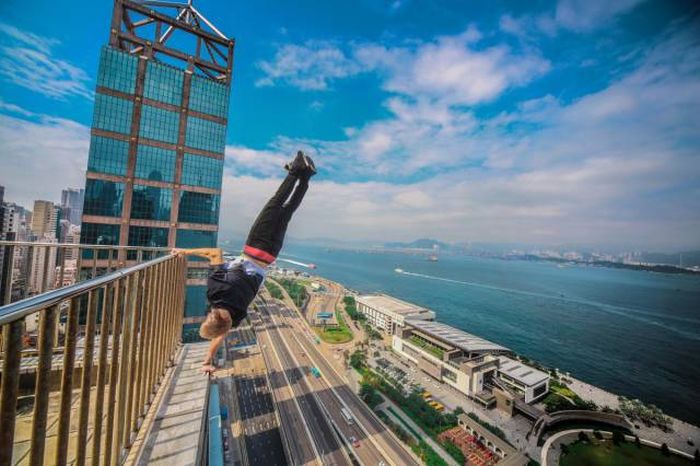 Daring Russian Man Takes Stunning Pictures From The Rooftops Of ...