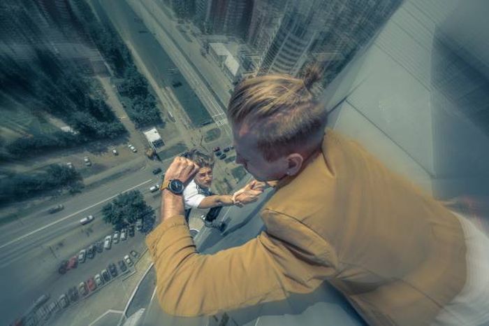 Daring Russian Man Takes Stunning Pictures From The Rooftops Of Skyscrapers (33 pics)