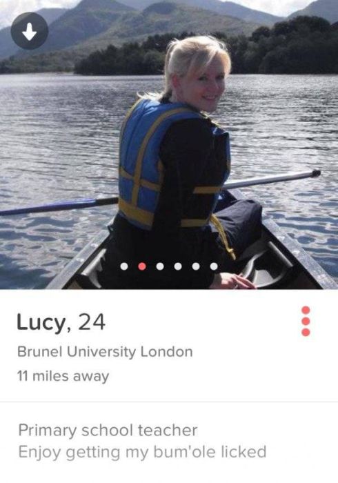 Hilarious And Tempting Tinder Profiles That Will Make You Say WTF (32 pics)