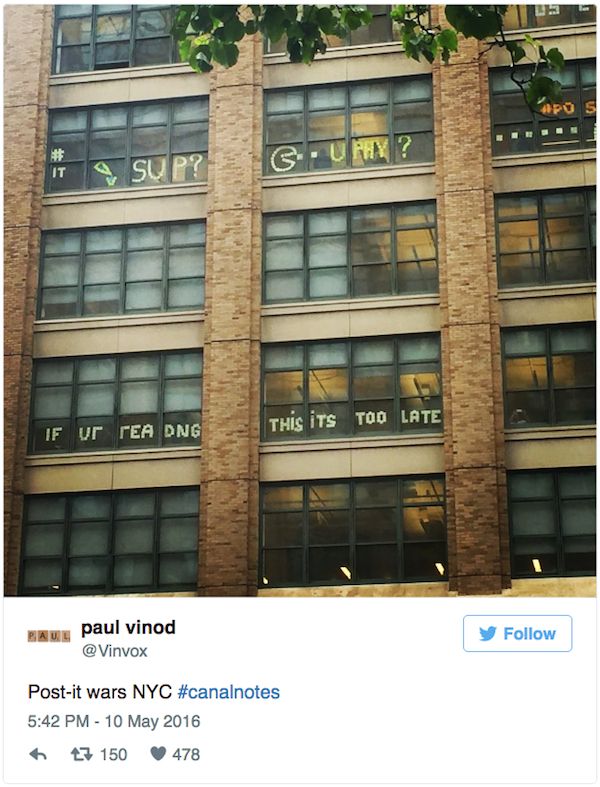 A Post It Note War Has Taken Over New York City (9 pics)