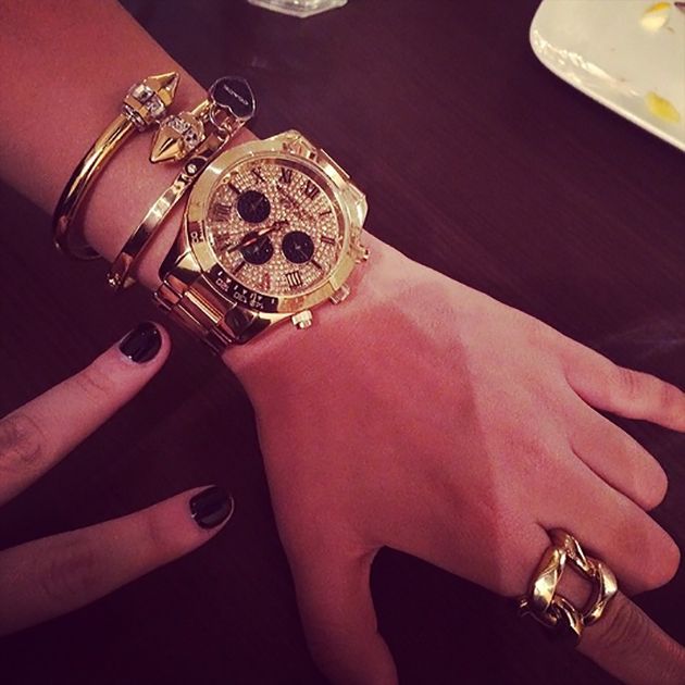 Rich Kids Of China Flaunt Their Wealth In Front Of The World On Instagram (23 pics)