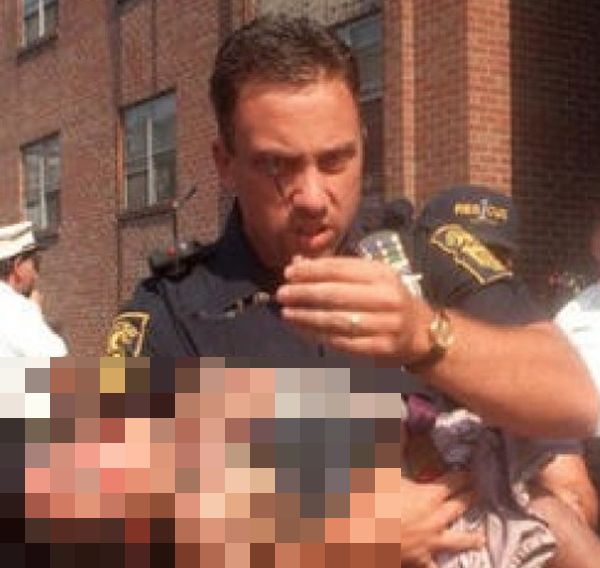 Cop Saves Girl's Life In 1998 Then Attends Her Graduations 18 Years Later (2 pics)