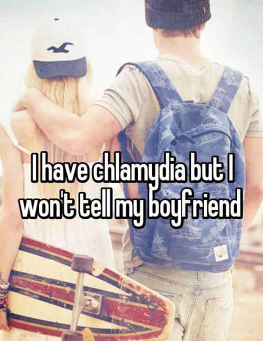 Women Reveal The Crazy Things That They've Done Behind Their Boyfriend's Back (15 pics)