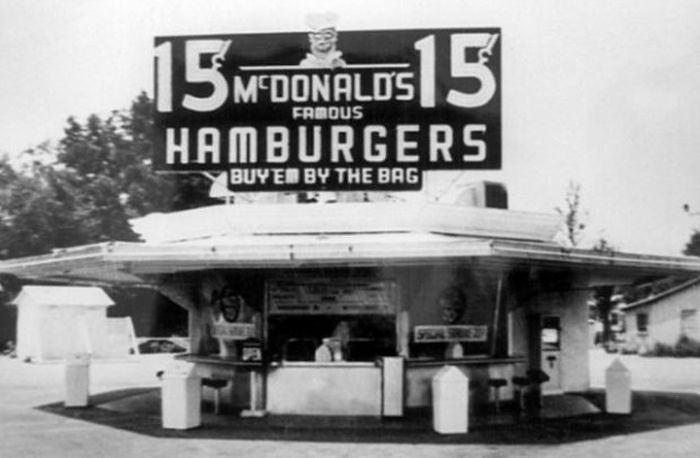 Groundbreaking Firsts From Throughout History (13 pics) Groundbreaking Firsts From Throughout History (13 pics)