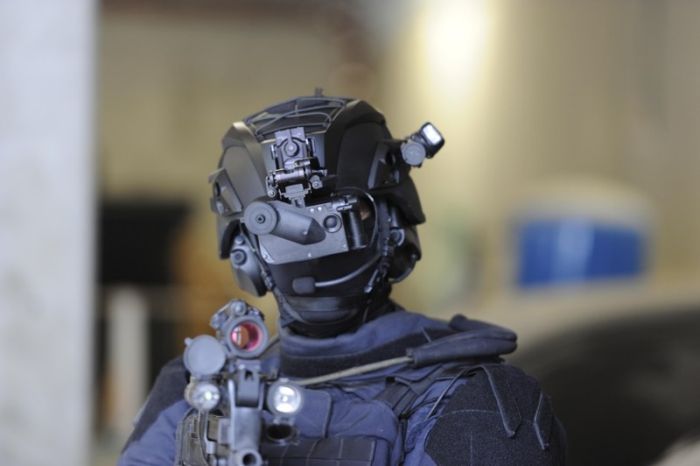Modern Military Technology That Makes Soldiers Look Like Aliens (20 pics)