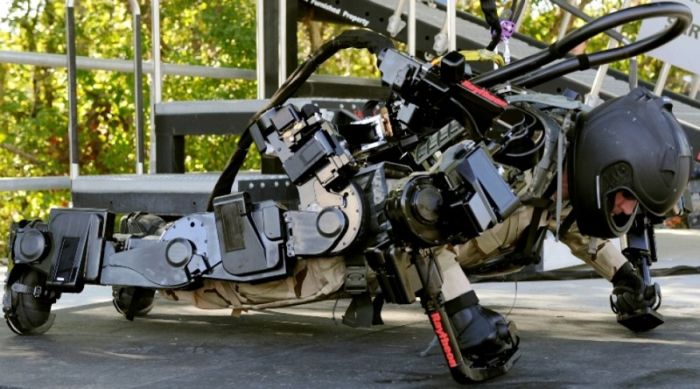 Modern Military Technology That Makes Soldiers Look Like Aliens (20 pics)