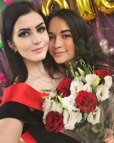Beautiful Russian Girls Celebrate Graduation Day 29 Pics