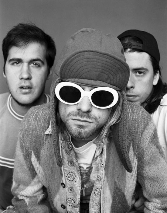 Pictures From Nirvana's Last Photoshoot With Kurt Cobain (14 pics)